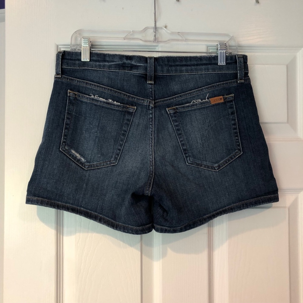Joe’s Jeans Mid Rise Short - Picture 2 of 2